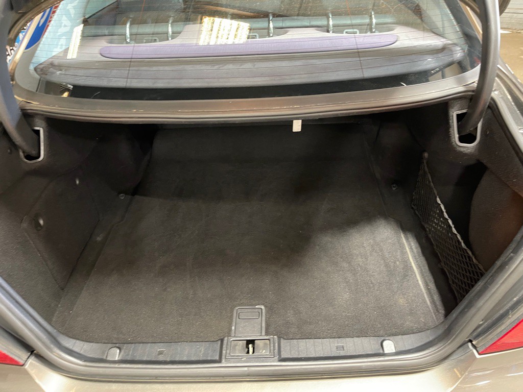2008 Mercedes-Benz E-Class Image 7