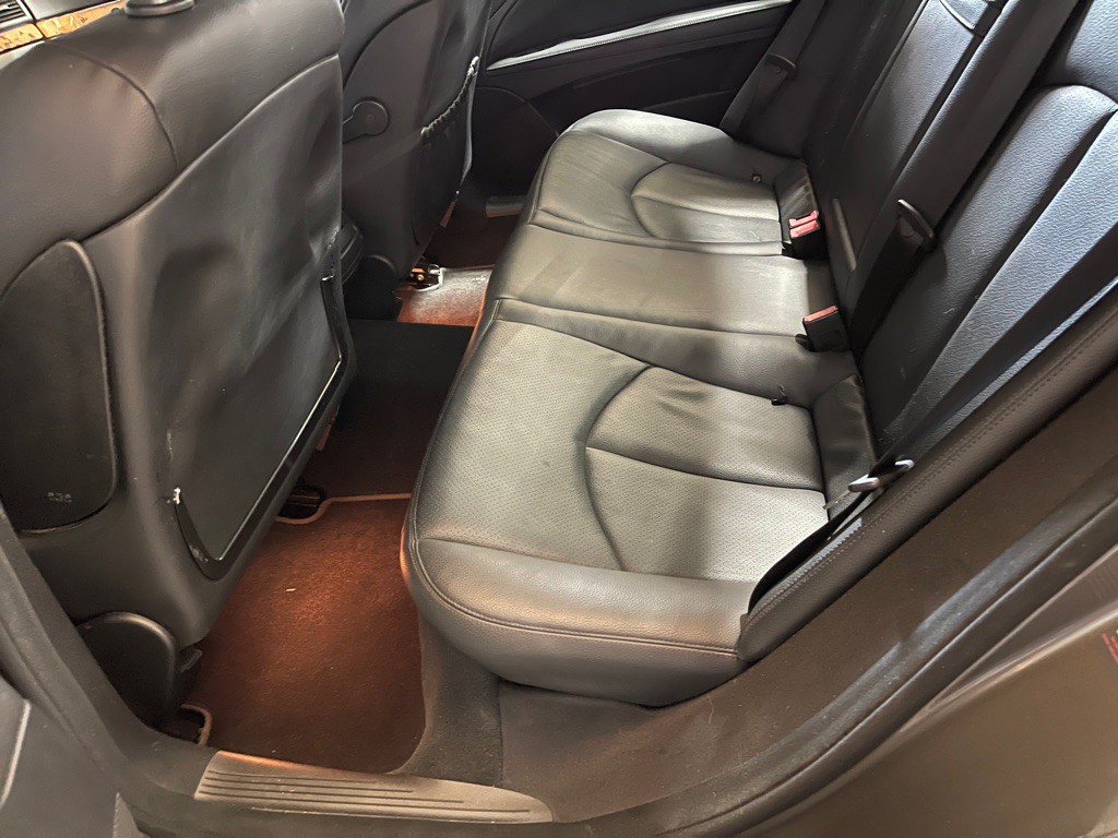 2008 Mercedes-Benz E-Class Image 18