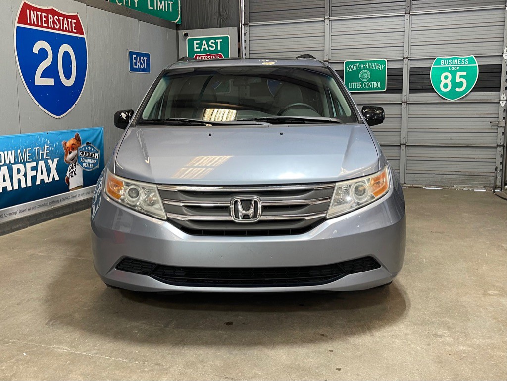 2012 Honda Odyssey Image 2