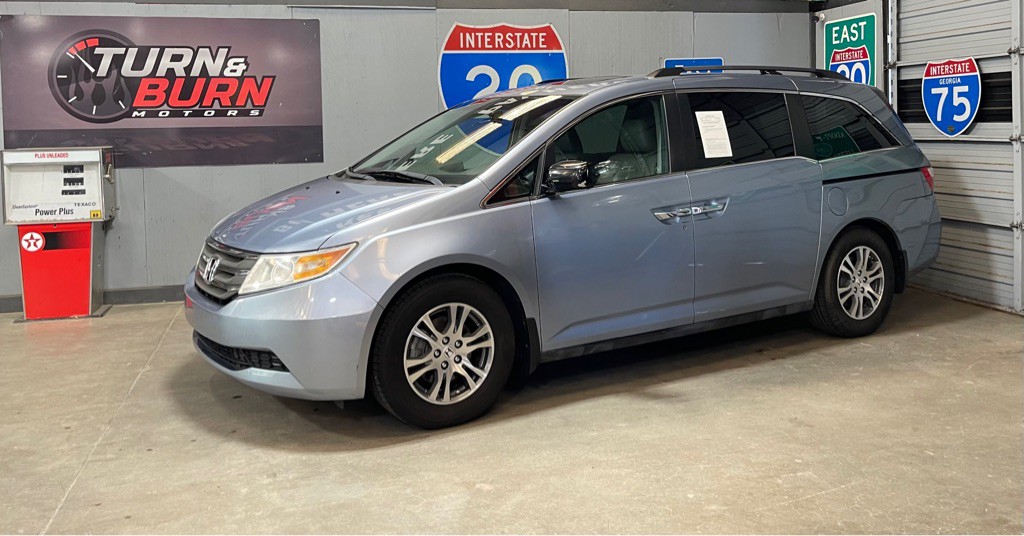 2012 Honda Odyssey Image 3