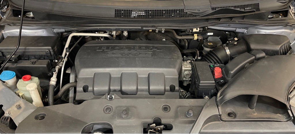2012 Honda Odyssey Image 8