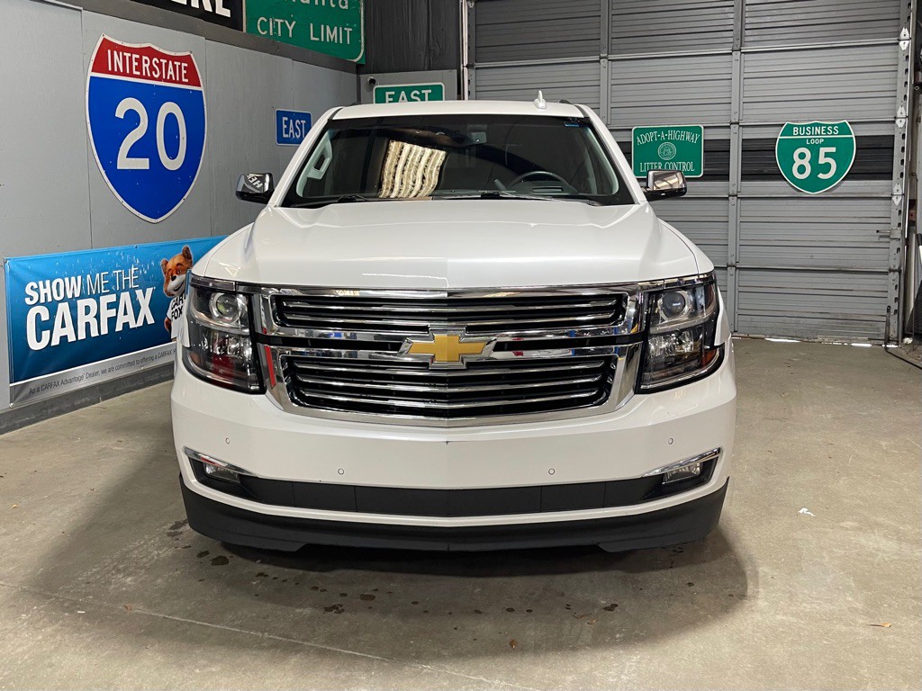 2017 Chevrolet Tahoe Image 2