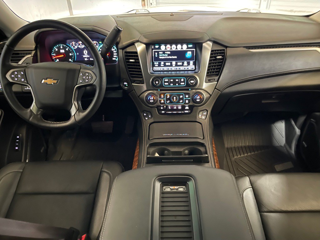 2017 Chevrolet Tahoe Image 14