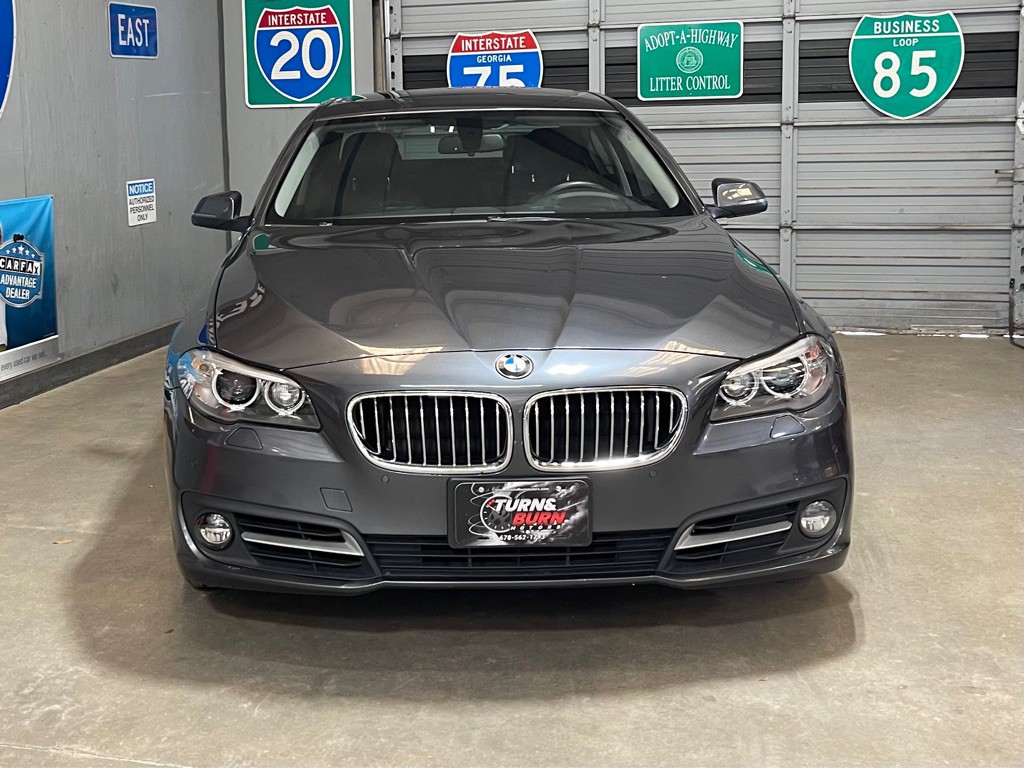 2015 BMW 5 Series Image 2