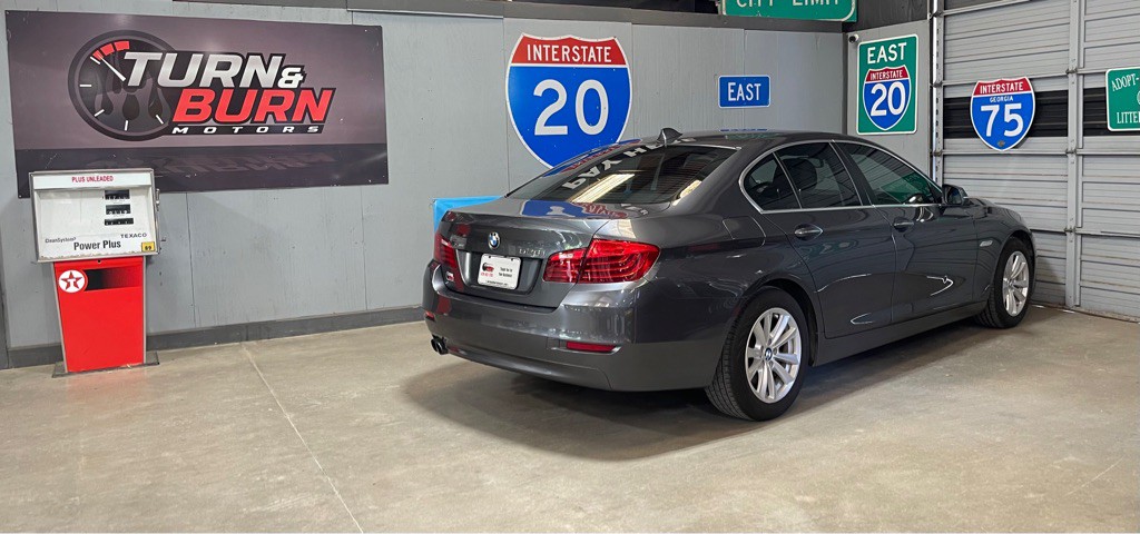 2015 BMW 5 Series Image 4