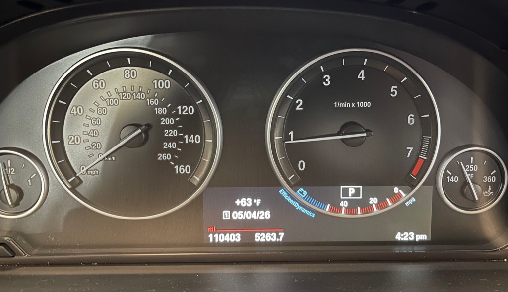 2015 BMW 5 Series Image 11