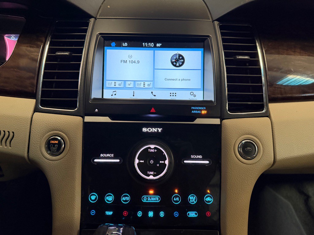 2016 Ford Taurus Image 13