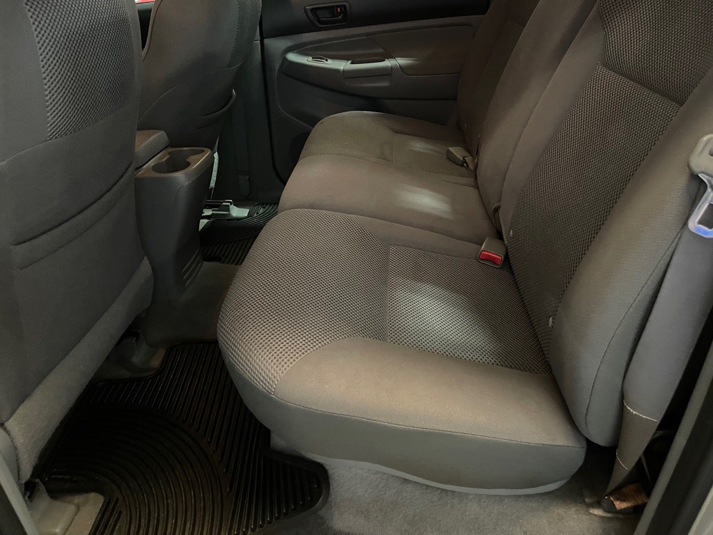 2006 Toyota Tacoma Image 18