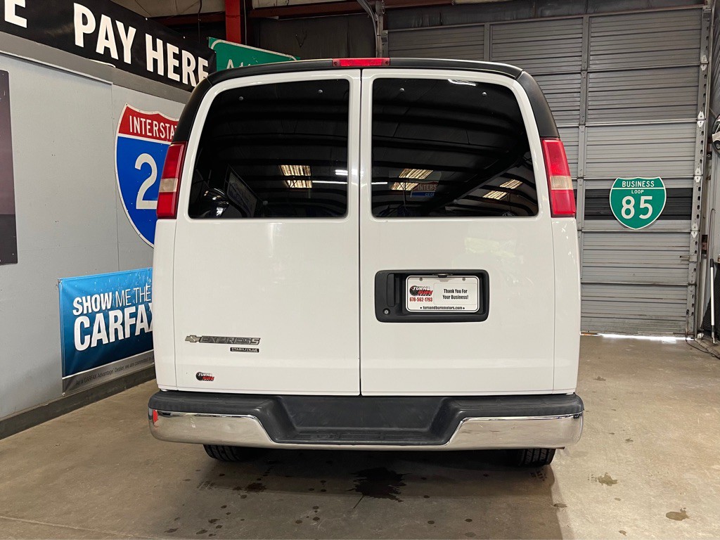 2013 Chevrolet Express Image 6