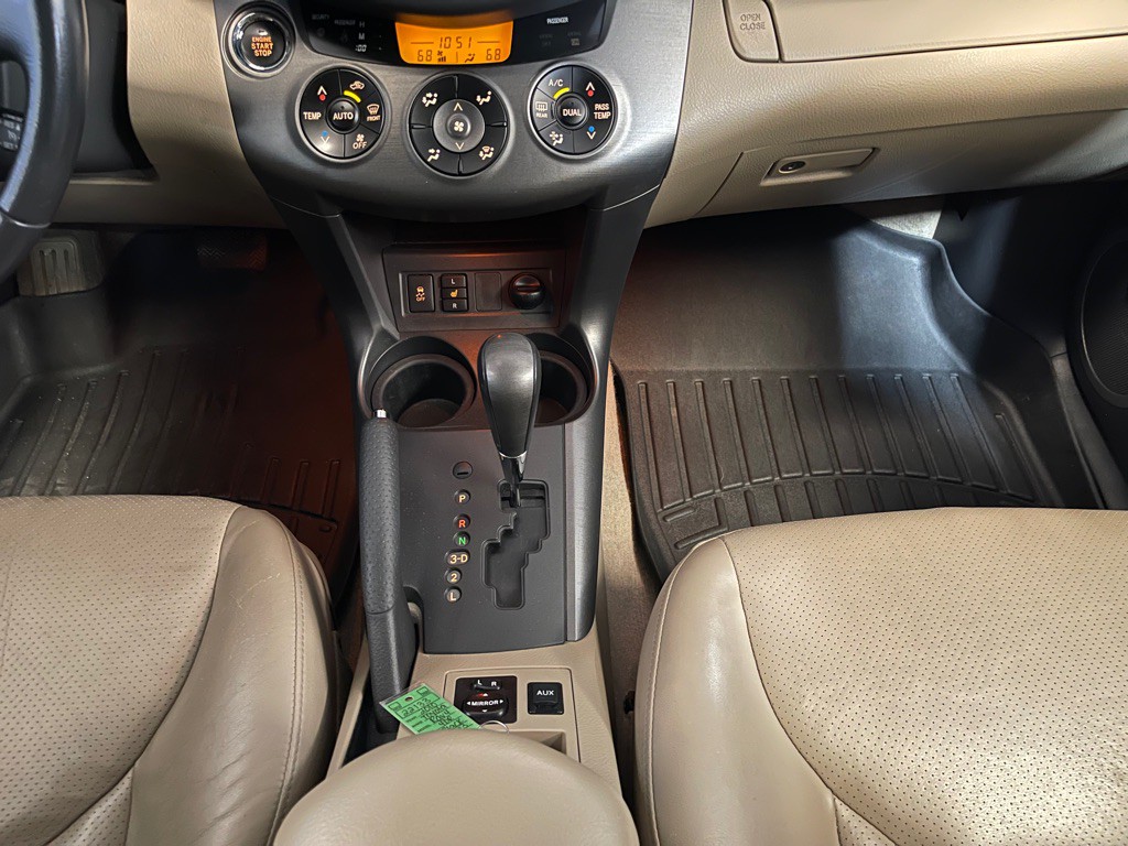 2010 Toyota Rav4 Image 14