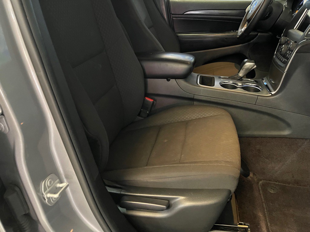2018 Jeep Grand Cherokee Image 17