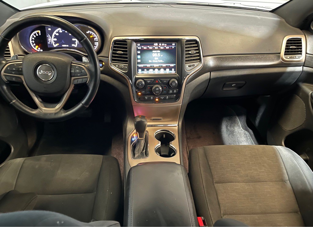 2017 Jeep Grand Cherokee Image 15