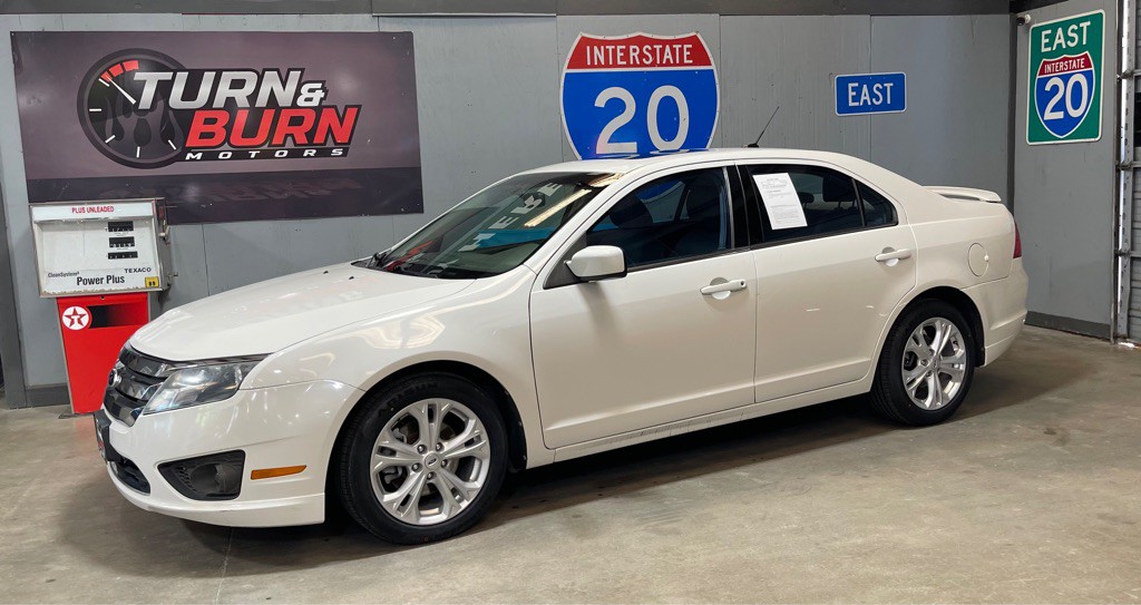 2012 Ford Fusion Image 3