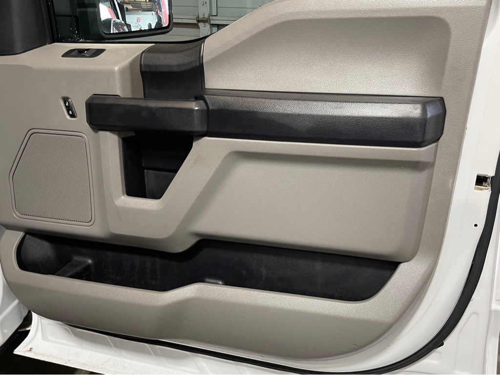 2015 Ford F-150 Image 15