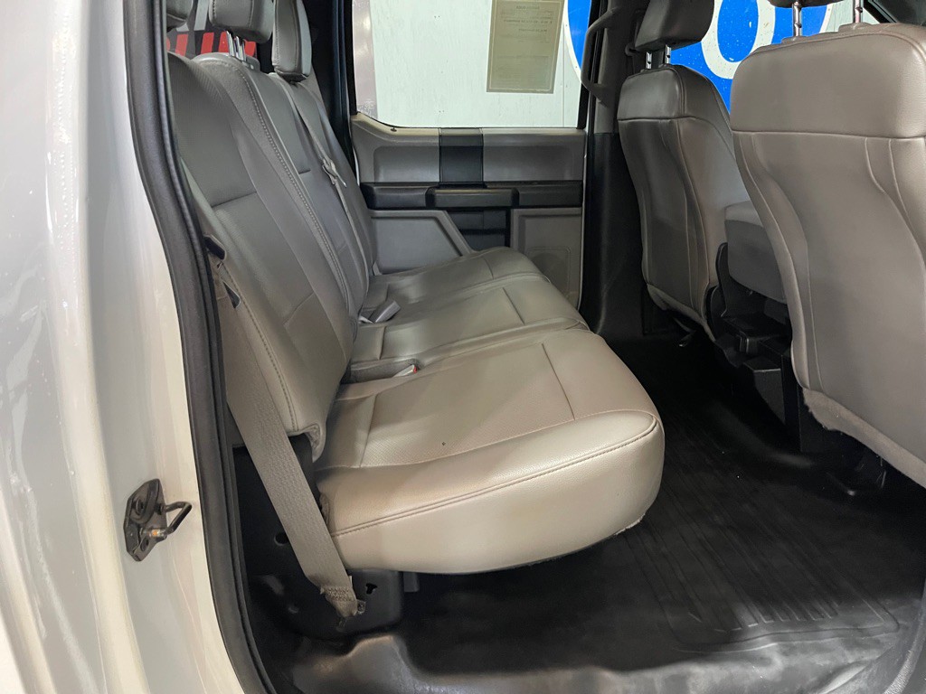 2015 Ford F-150 Image 18