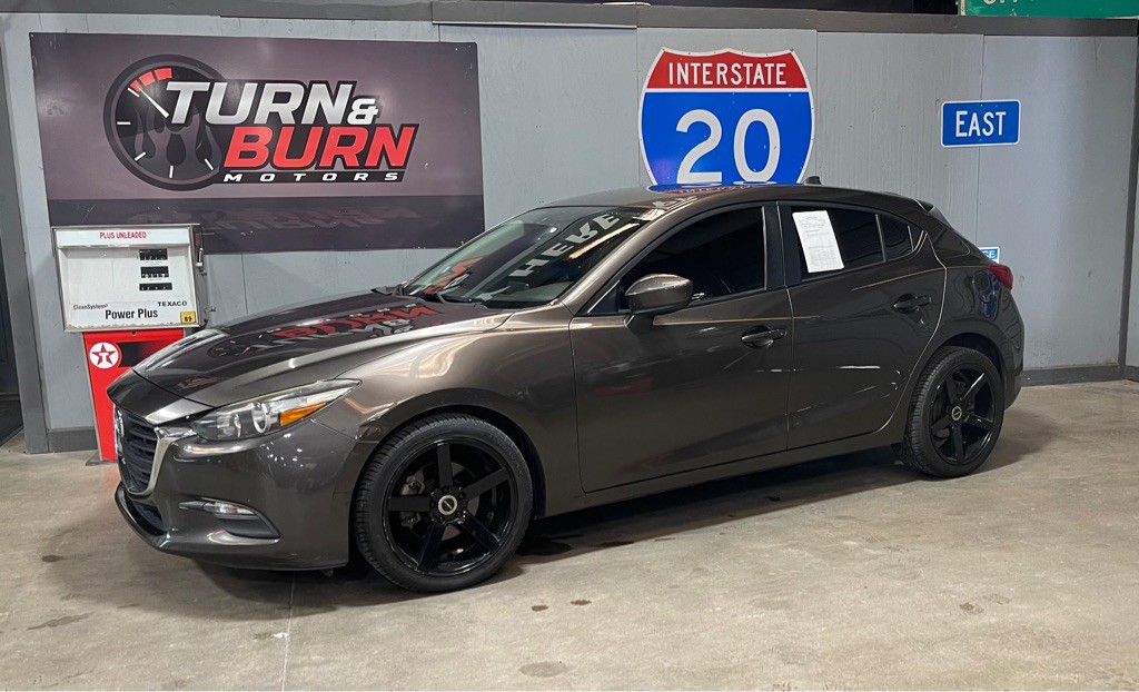 2017 Mazda Mazda3 Image 3