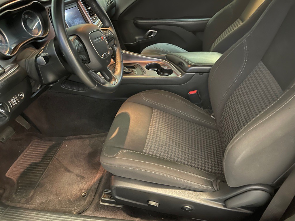 2018 Dodge Challenger Image 10