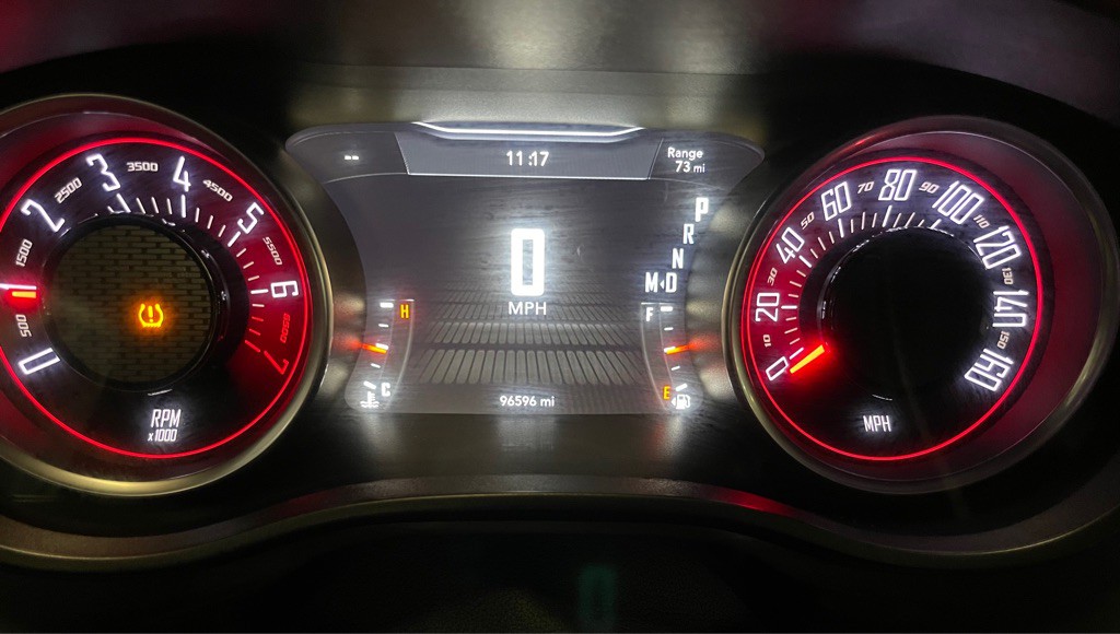 2018 Dodge Challenger Image 11