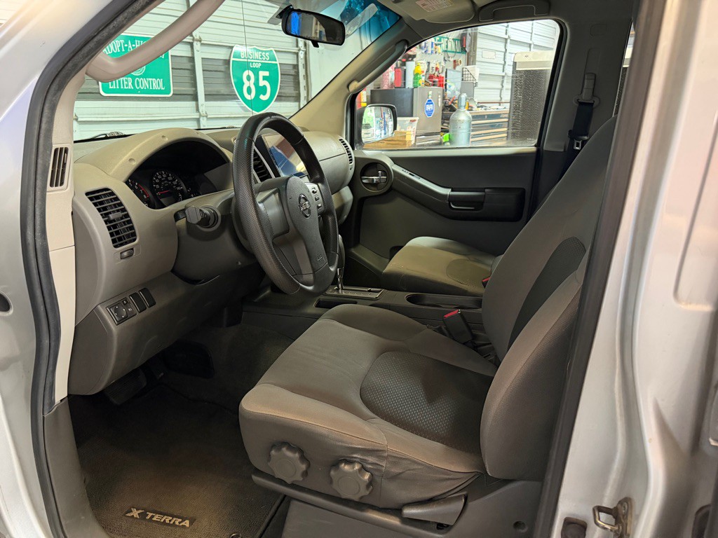 2009 Nissan Xterra Image 10