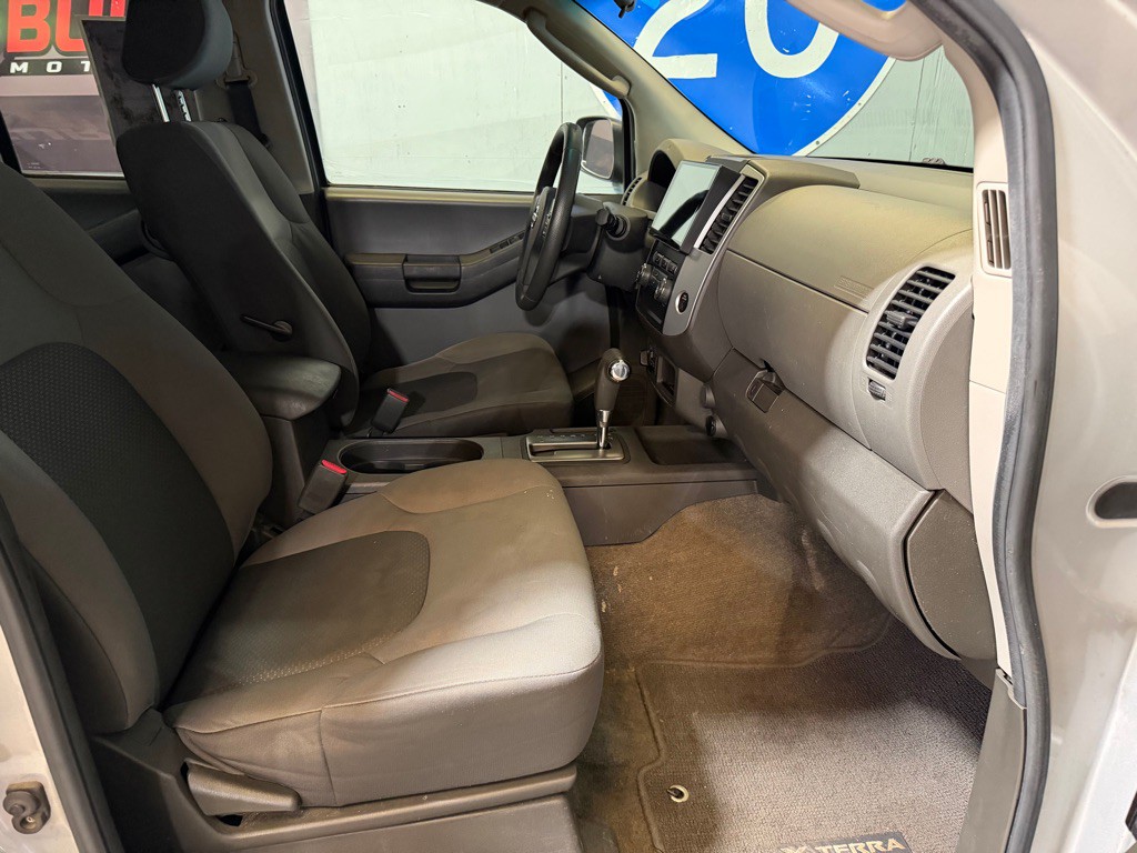2009 Nissan Xterra Image 16