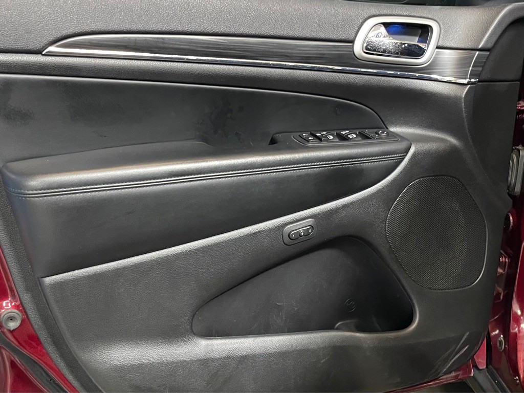 2020 Jeep Grand Cherokee Image 9