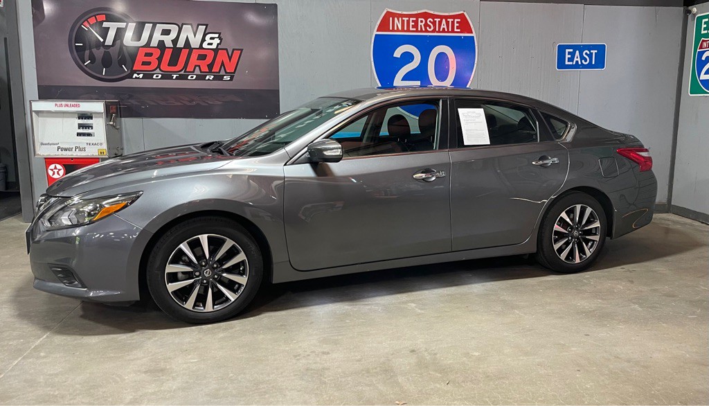 2016 Nissan Altima Image 3