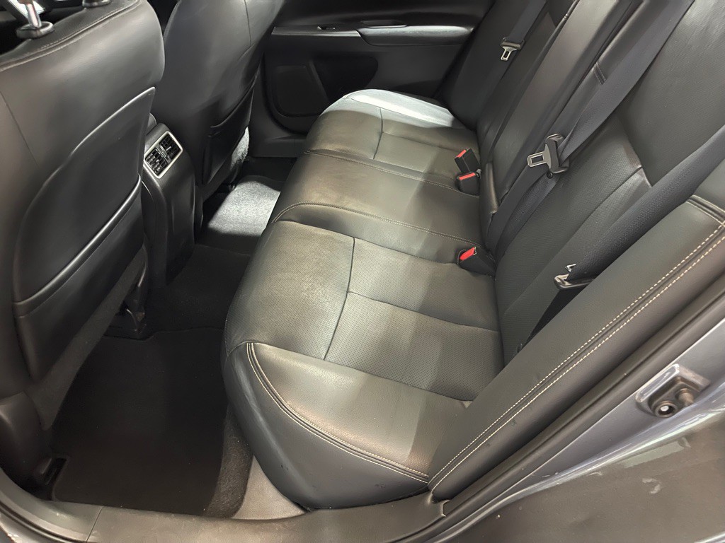 2016 Nissan Altima Image 18