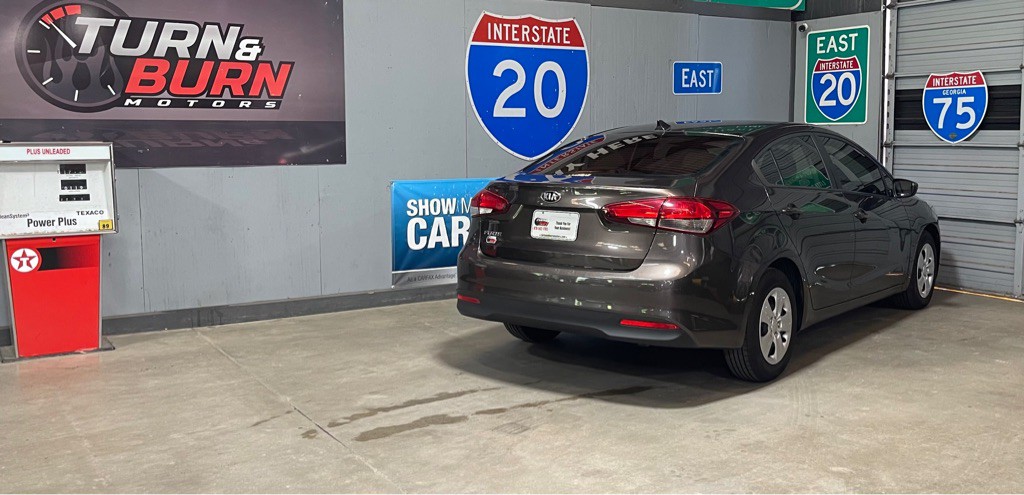 2018 Kia Forte Image 4