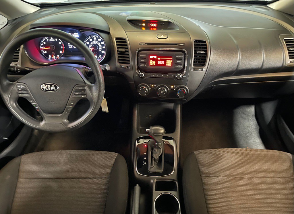 2018 Kia Forte Image 15
