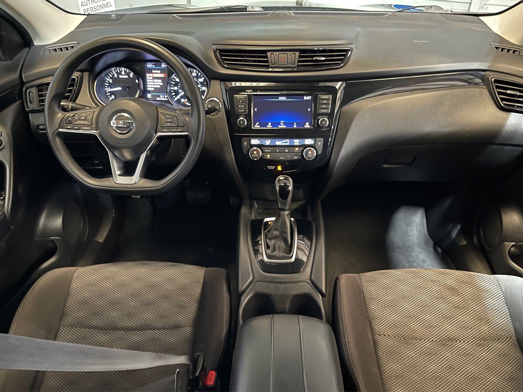 2019 Nissan Rogue Image 15