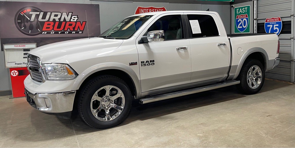 2016 RAM 1500 Image 3