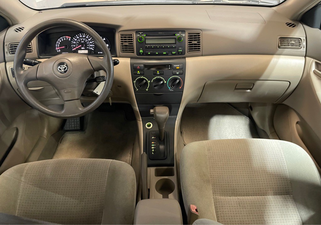 2005 Toyota Corolla Image 13