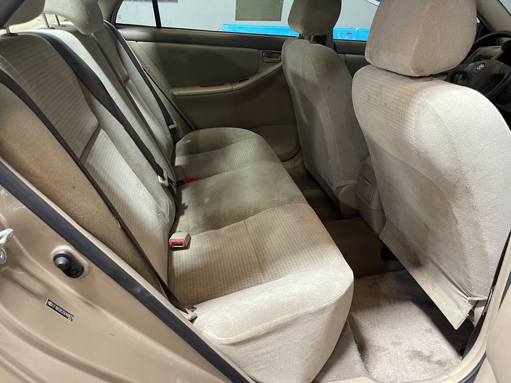 2005 Toyota Corolla Image 17