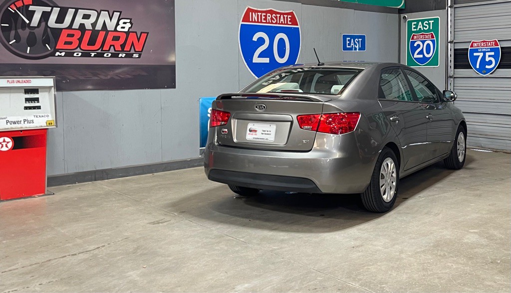 2010 Kia Forte Image 4