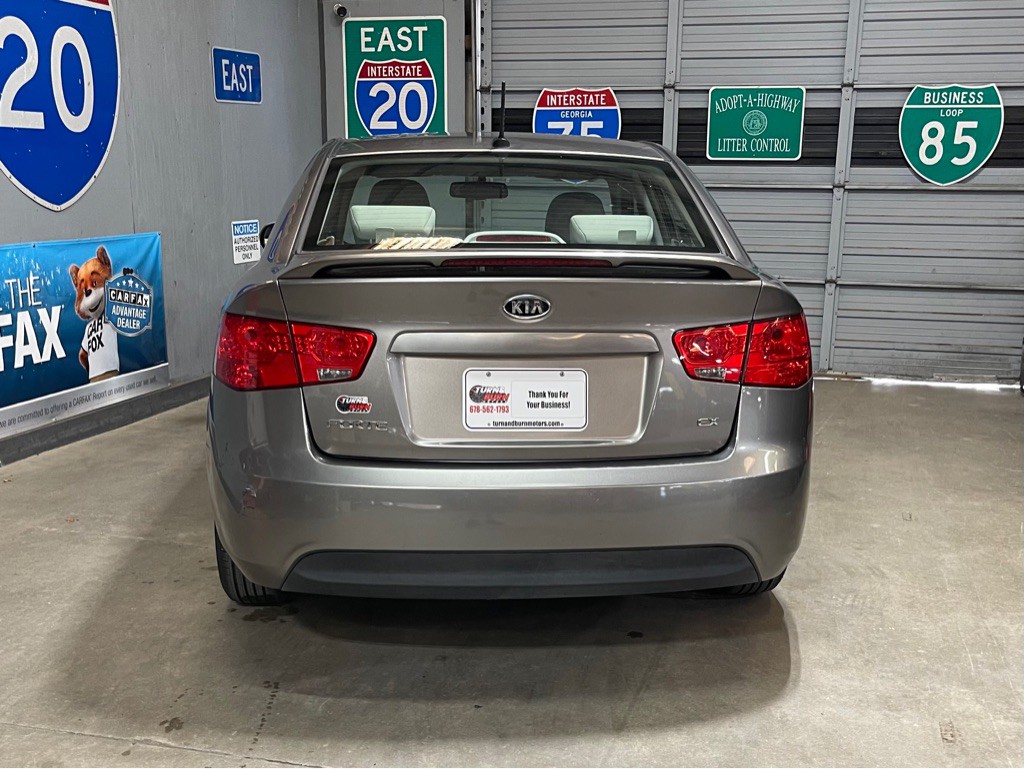 2010 Kia Forte Image 6
