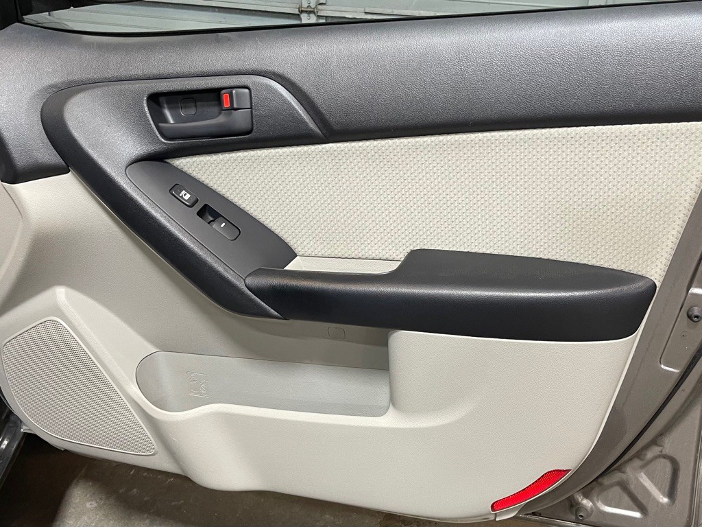 2010 Kia Forte Image 16