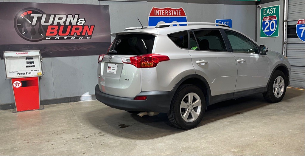 2013 Toyota Rav4 Image 5