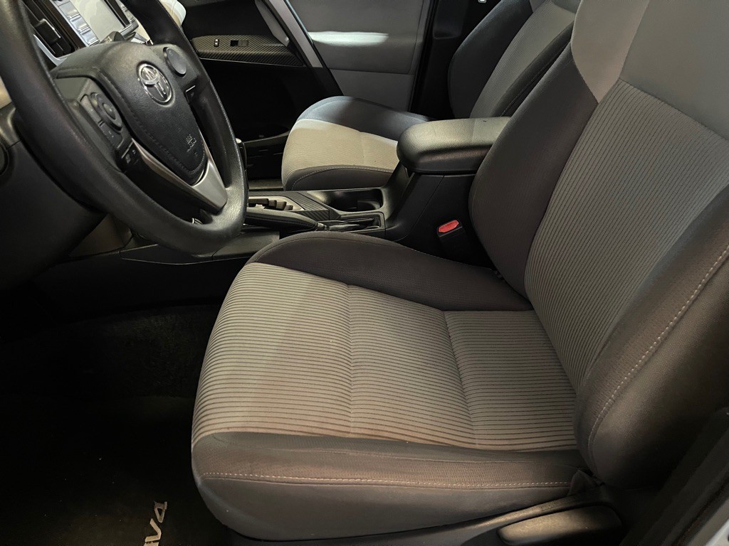 2013 Toyota Rav4 Image 10