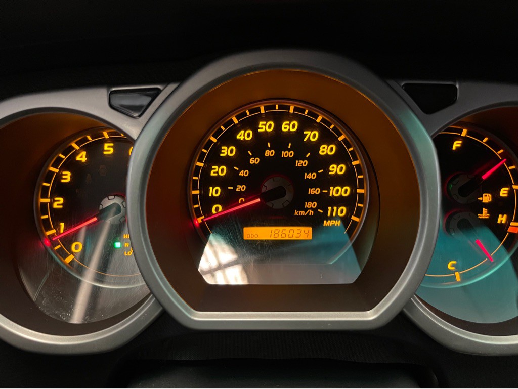 2005 Toyota 4Runner Image 11