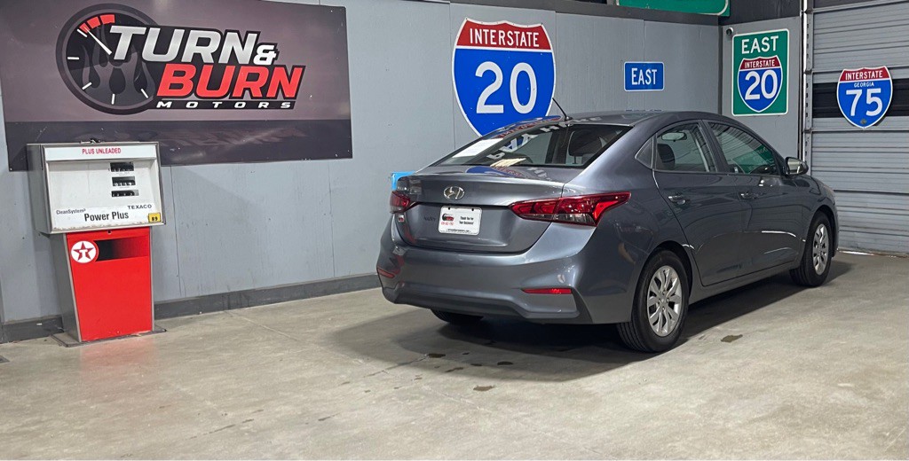 2018 Hyundai Accent Image 4