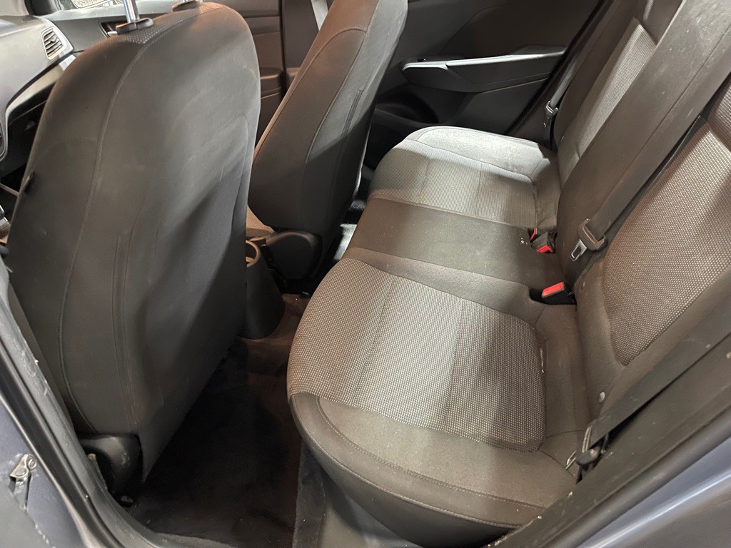 2018 Hyundai Accent Image 17
