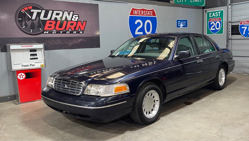 2001 Ford Crown Victoria