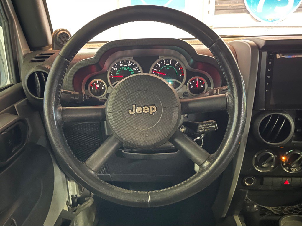 2010 Jeep Wrangler Unlimited Image 12