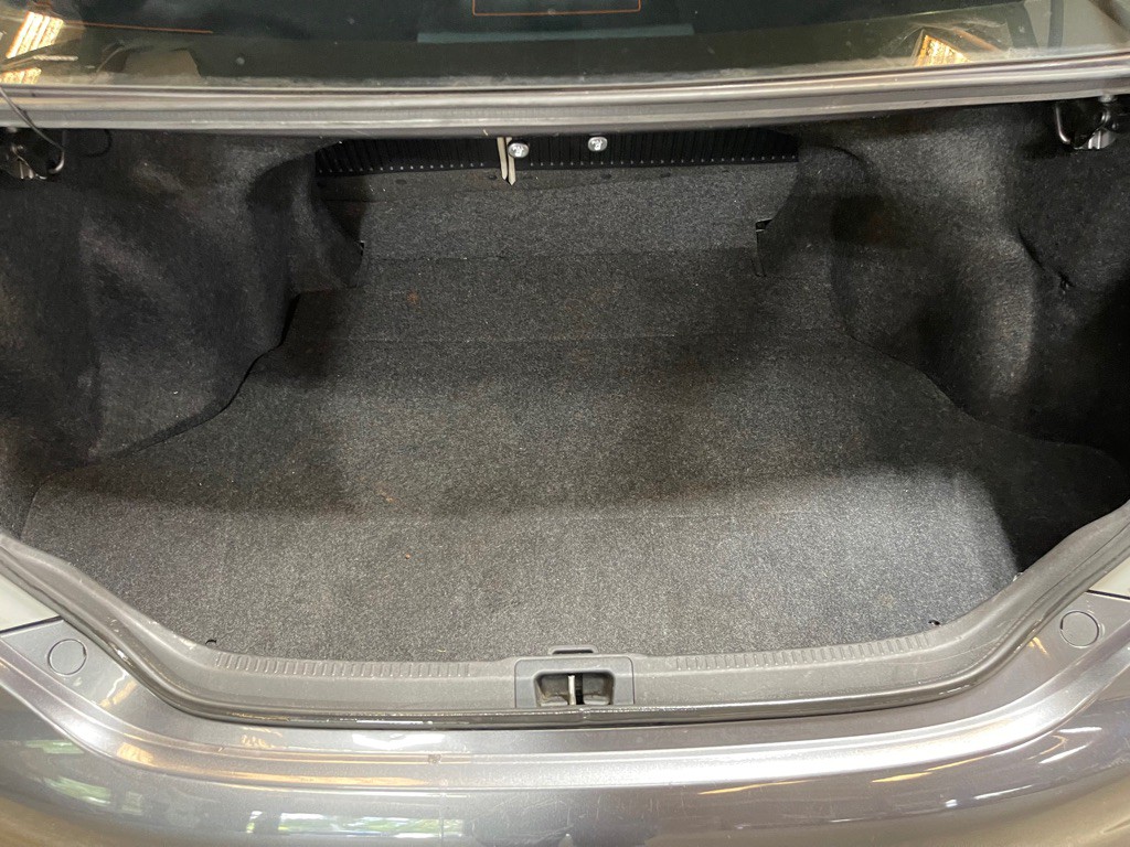2013 Toyota Camry Image 7