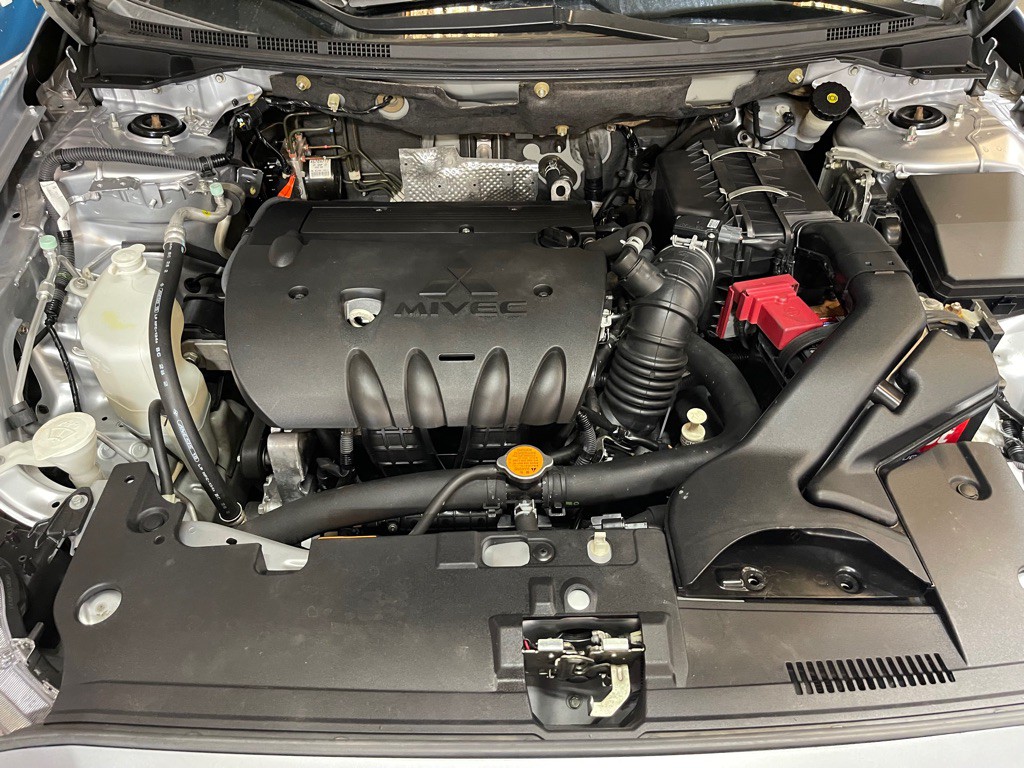 2012 Mitsubishi Lancer Image 8
