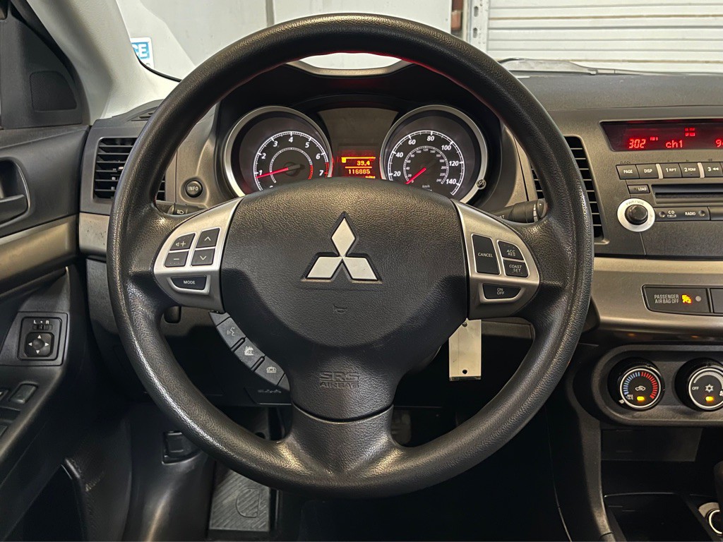 2012 Mitsubishi Lancer Image 12