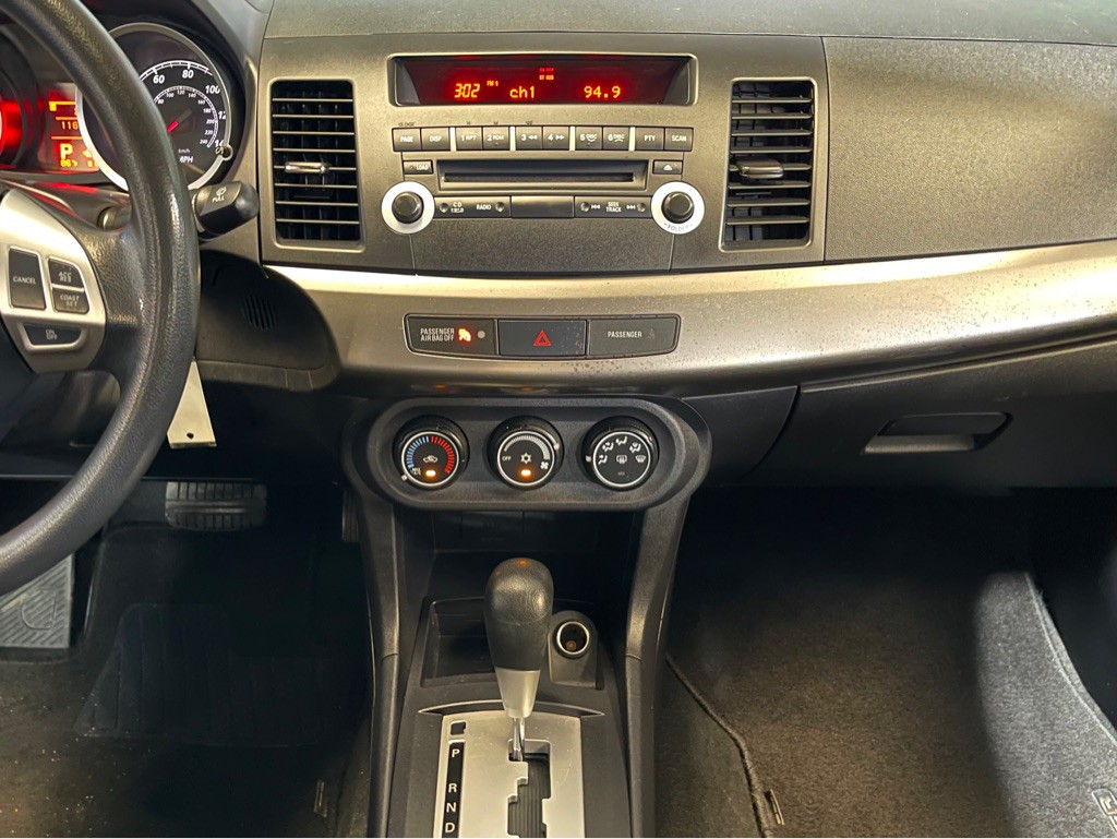 2012 Mitsubishi Lancer Image 13
