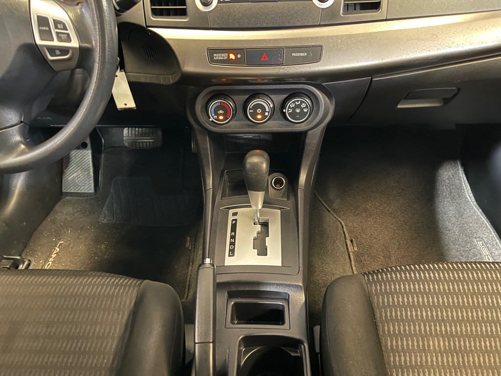 2012 Mitsubishi Lancer Image 14