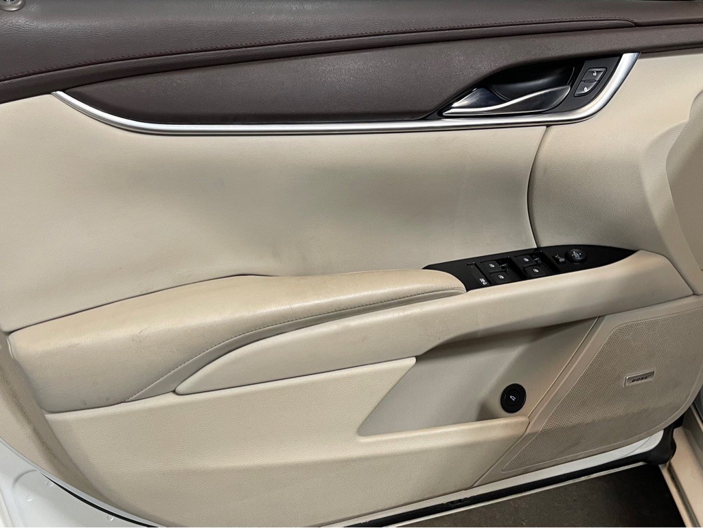 2014 Cadillac XTS Image 9