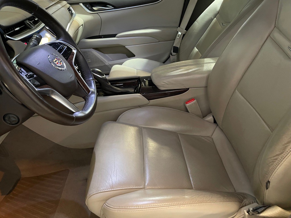 2014 Cadillac XTS Image 10